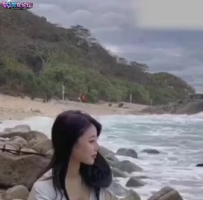 ❤️{抖音风母子乱伦剧情}校花妈妈被黑人强奸让我发现,威胁妈妈成为我的母狗,还当着爸
