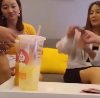 ★【绿帽淫妻】聚会交换 性爱调情 极品母狗被调教★