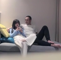 高颜值蓝衣妹子加钟第二场，跳舞扭动口交抽插后入骑坐大力猛操