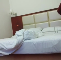 良家熟女大姐 我操你舒不舒服让老公试一下屁股 是不是来让老公操你 浴室先来一炮不是