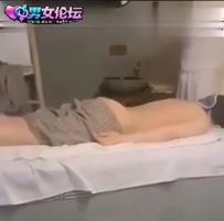 ❤️闺蜜俩勾搭男技师对白高能，女子SPA❤️
