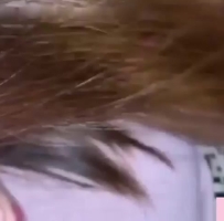 台湾人妻妈妈被第一视角偷录，风韵人母遇见年轻小伙怎能把持住