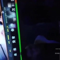 ★少妇KTV酒后乱性非得让小伙子操她