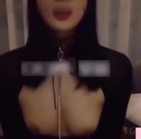 原来老师是圈里人！不施粉黛淳朴的老师其实私下也是个狂吸鸡巴的荡妇