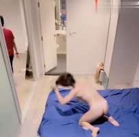 健身骚货男技师上门按摩！精油推背一顿操